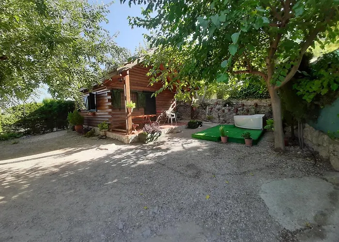 Cabana De Madera La Encina