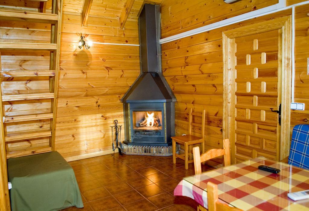 Hébergement de vacances Cabana De Madera La Encina *